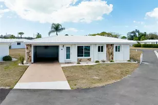 92 Circlewood Dr, Venice, FL 34293 - Photo 9