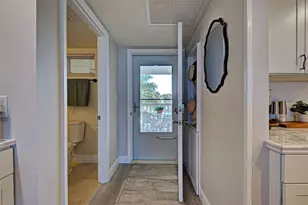 1100 Tarpon Center Dr, Venice, FL 34285 - Photo 15