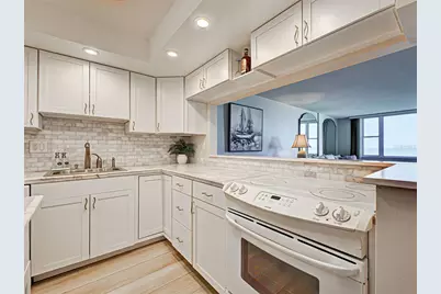 1100 Tarpon Center Drive #202, Venice, FL 34285 - Photo 17