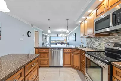 5790 Midnight Pass Road #406, Sarasota, FL 34242 - Photo 11