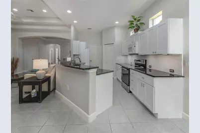 111 Wayforest Drive, Venice, FL 34292 - Photo 11