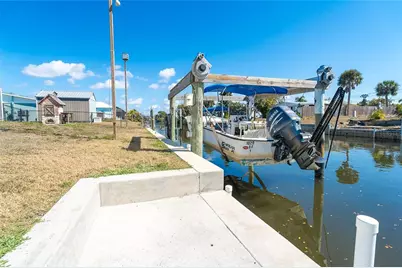 825 E 5th Street, Englewood, FL 34223 - Photo 35