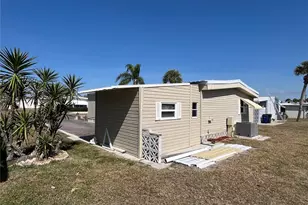 416 Vasto Dr, Venice, FL 34285 - Photo 5