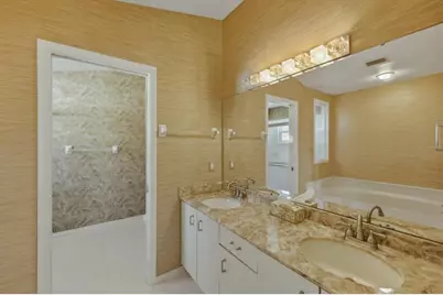 625 Ironwood Circle #151, Venice, FL 34292 - Photo 21