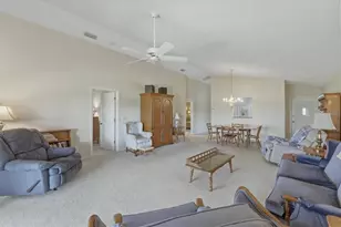 625 Ironwood Cir, Venice, FL 34292 - Photo 5