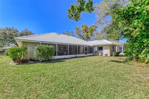 525 Waterwood Ln, Venice, FL 34293 - Photo 55