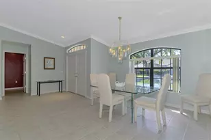 525 Waterwood Ln, Venice, FL 34293 - Photo 21