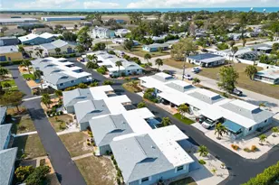 1015 Beach Manor Cir, Venice, FL 34285 - Photo 53