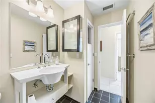 1015 Beach Manor Cir, Venice, FL 34285 - Photo 39