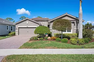 11550 Tapestry Ln, Venice, FL 34293 - Photo 5