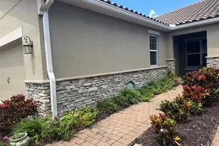 11940 Tapestry Ln, Venice, FL 34293 - Photo 3