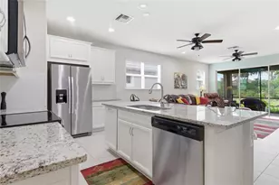 11940 Tapestry Ln, Venice, FL 34293 - Photo 7