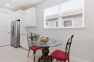 11940 Tapestry Ln, Venice, FL 34293 - Photo 9