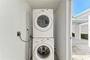 730 Caribbean Cir, Venice, FL 34293 - Photo 43