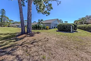 601 Pinebrook Crescent, Venice, FL 34285 - Photo 29