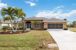 55 Clubhouse Rd, Rotonda West, FL 33947 - Photo 3