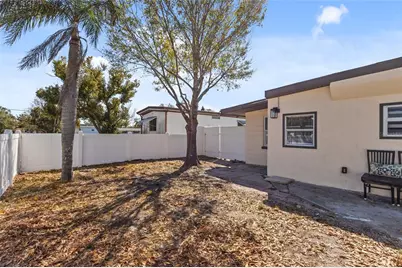 1707 Scotties Place, Nokomis, FL 34275 - Photo 3