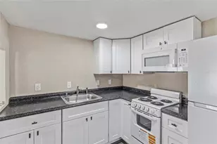 1707 Scotties Pl, Nokomis, FL 34275 - Photo 7