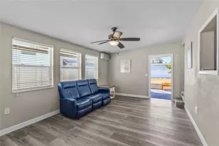 1707 Scotties Pl, Nokomis, FL 34275 - Photo 5