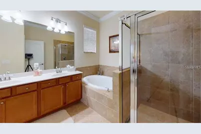 12659 Richezza Drive, Venice, FL 34293 - Photo 11