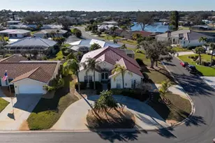 25 Windsor Dr, Englewood, FL 34223 - Photo 47