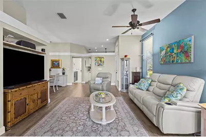 526 Catalina Isles Circle, Venice, FL 34292 - Photo 9