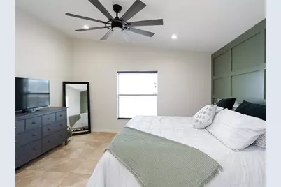 4835 San Ortebello Drive, Bradenton, FL 34208 - Photo 13