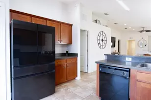 4835 San Ortebello Dr, Bradenton, FL 34208 - Photo 11