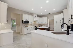 434 Tremingham Way, Venice, FL 34293 - Photo 25