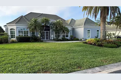 434 Tremingham Way, Venice, FL 34293 - Photo 1