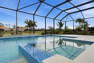 434 Tremingham Way, Venice, FL 34293 - Photo 5