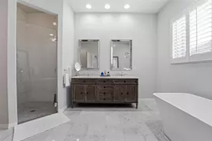 434 Tremingham Way, Venice, FL 34293 - Photo 31