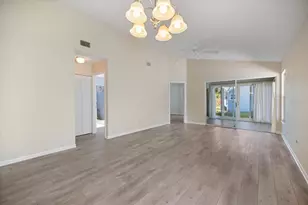 856 Chatham Dr, Venice, FL 34285 - Photo 11