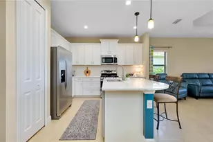 21629 Avon Park Ct, Venice, FL 34293 - Photo 25