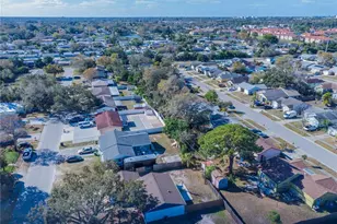 1355 N Pompano Ave, Sarasota, FL 34237 - Photo 23