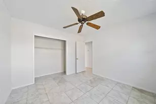 816 Tanager Rd, Venice, FL 34293 - Photo 9