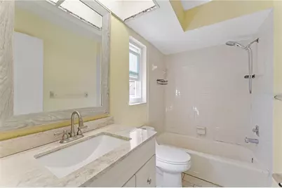 401 Nassau Street S, Venice, FL 34285 - Photo 15