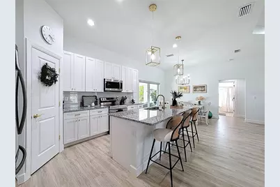 10285 Rockford Avenue, Englewood, FL 34224 - Photo 17