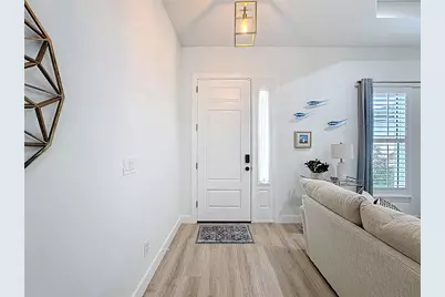 10285 Rockford Avenue, Englewood, FL 34224 - Photo 5