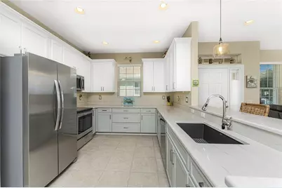 215 Fontanelle Circle, Venice, FL 34292 - Photo 3