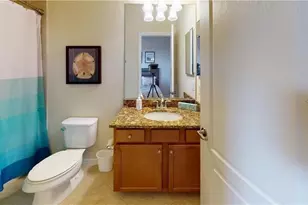 20578 Buono Ct, Venice, FL 34293 - Photo 9