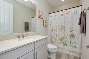 11472 Montserrat Dr, Venice, FL 34293 - Photo 45
