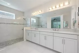 11472 Montserrat Dr, Venice, FL 34293 - Photo 29