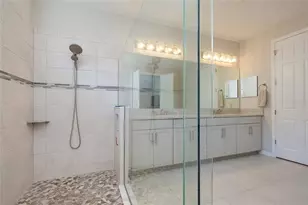 11472 Montserrat Dr, Venice, FL 34293 - Photo 31