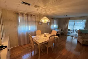 958 Cortina Blvd, Venice, FL 34285 - Photo 9