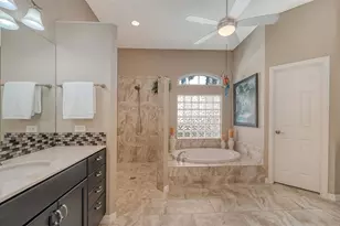 364 Swallow Cir, Venice, FL 34285 - Photo 29