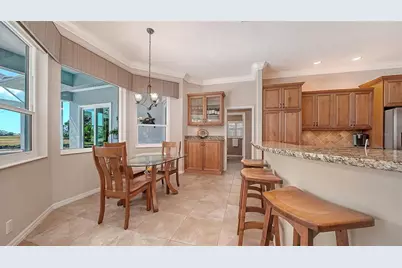 364 Swallow Circle, Venice, FL 34285 - Photo 11