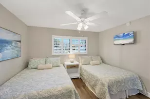 210 Santa Maria St, Venice, FL 34285 - Photo 25