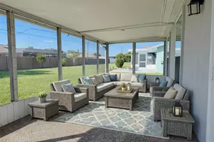 249 Mt Vernon Dr, Venice, FL 34293 - Photo 21