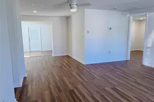 249 Mt Vernon Dr, Venice, FL 34293 - Photo 5